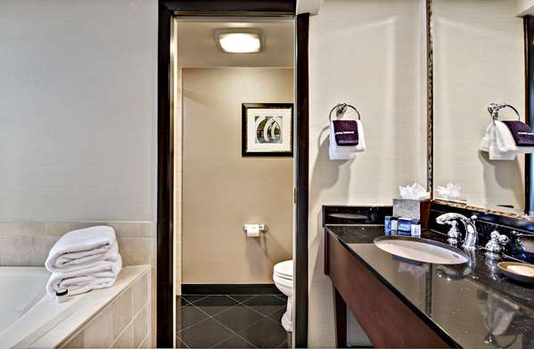  - Hotel 43 Downtown Boise