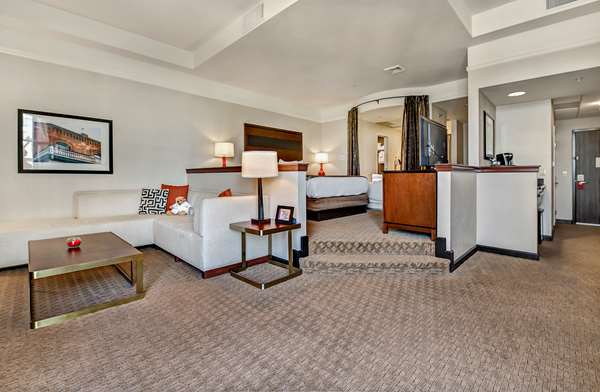  - Hotel 43 Downtown Boise