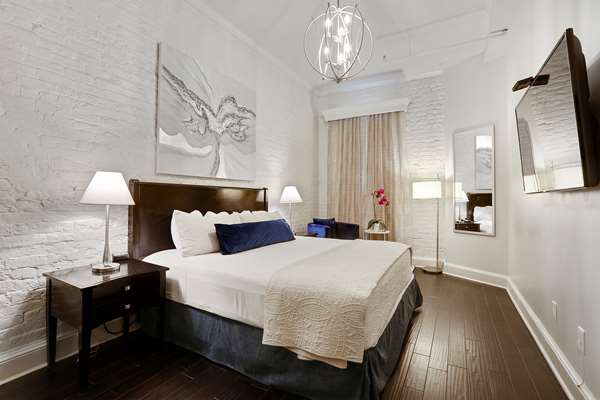  - La Galerie Hotel French Quarter New Orleans