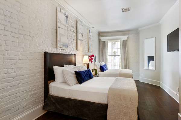  - La Galerie Hotel French Quarter New Orleans