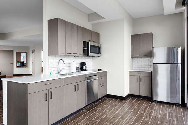 Suite - Hyatt House Hotel Downtown Nashville