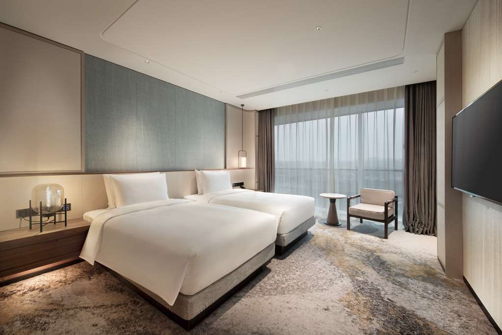 HYATT PLACE TAIYUAN LONGCHENG-guestroom-Guest Room,Suite,On-Site.jpg