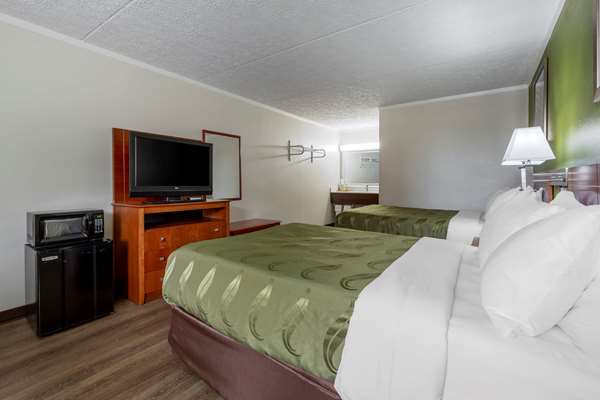  - Quality Inn Roxboro
