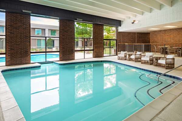 Pool - DoubleTree by Hilton Hotel North Ann Arbor