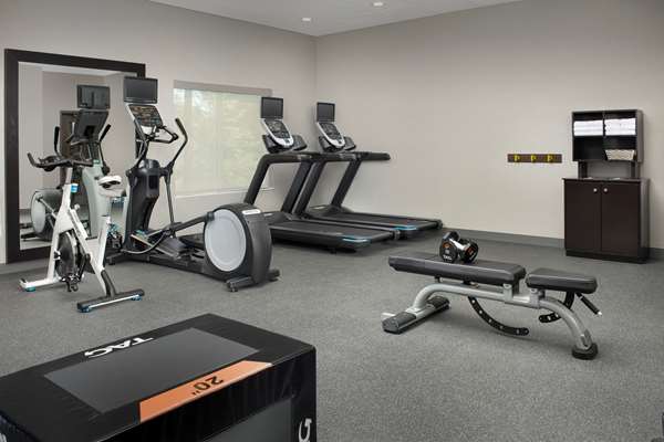 Fitness/ Exercise Room - Hampton Inn & Suites Lexington