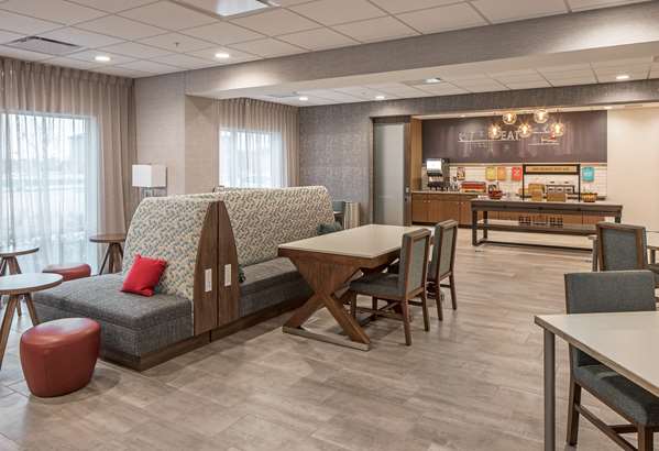 Amenities - Hampton Inn Hastings