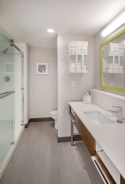  - Hampton Inn Hastings