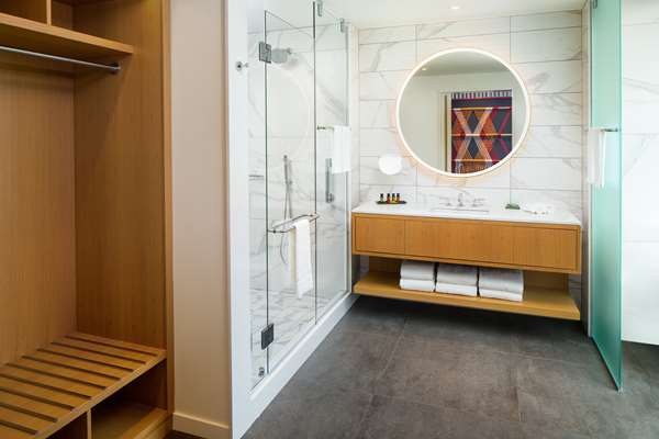  - Canopy by Hilton Hotel Downtown Grand Rapids - I-196, Exit 77C