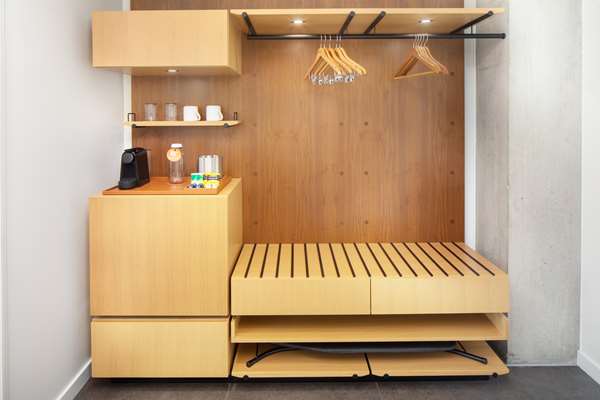  - Canopy by Hilton Hotel Downtown Grand Rapids - I-196, Exit 77C