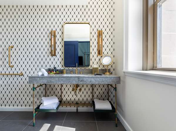  - Canopy by Hilton Hotel Center City Philadelphia