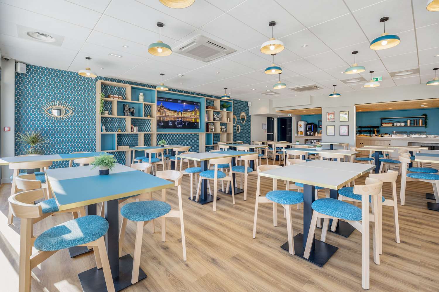 Restaurant Hôtel Kyriad Bordeaux Nord Sainte Eulalie