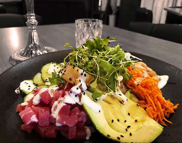 Bar - Prestige Treasure Cove Resort Prince George