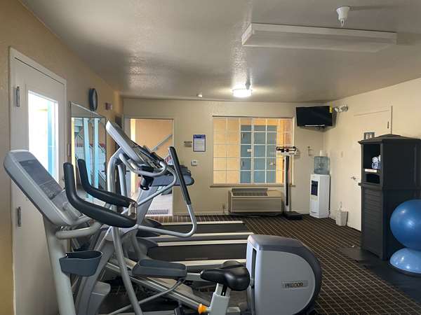 Fitness/ Exercise Room - SureStay Plus Hotel by Best Western San Jose
