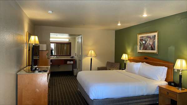  - SureStay Plus Hotel by Best Western San Jose