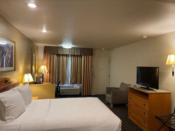  - SureStay Plus Hotel by Best Western San Jose