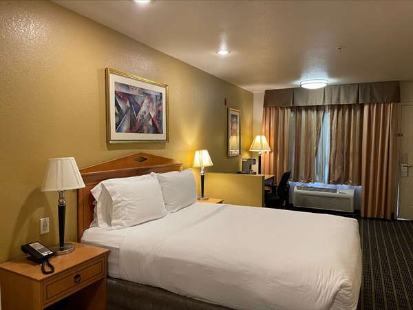  - SureStay Plus Hotel by Best Western San Jose