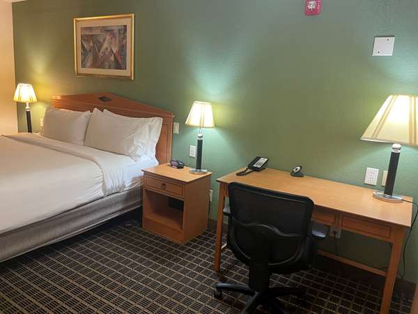  - SureStay Plus Hotel by Best Western San Jose