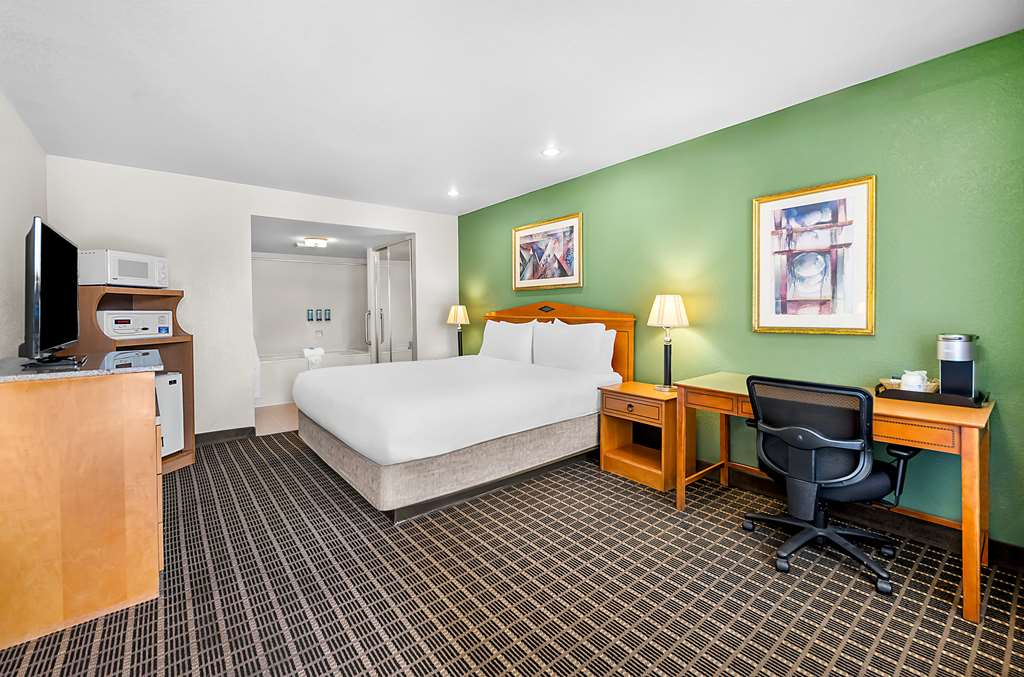 SureStay Plus Hotel by Best Western San Jose Central City - Tap to explore photos