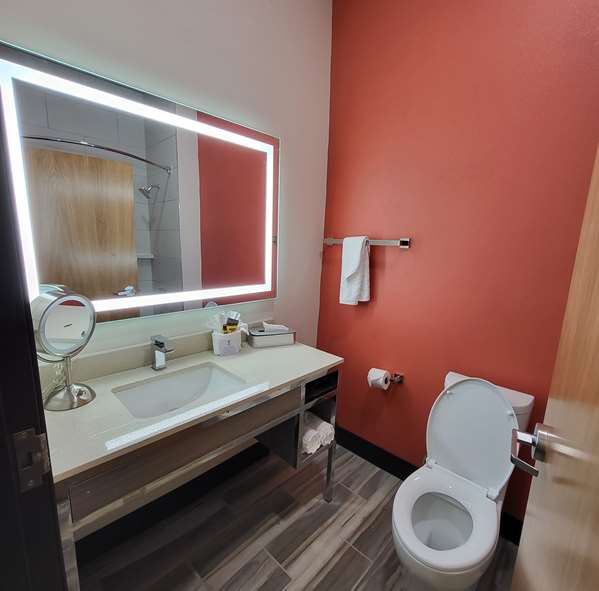  - Best Western Plus Executive Residency Carlsbad Hotel