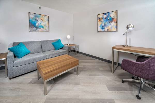  - Best Western Plus Raleigh Crabtree Valley Hotel