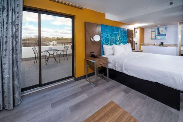  - Best Western Plus Raleigh Crabtree Valley Hotel