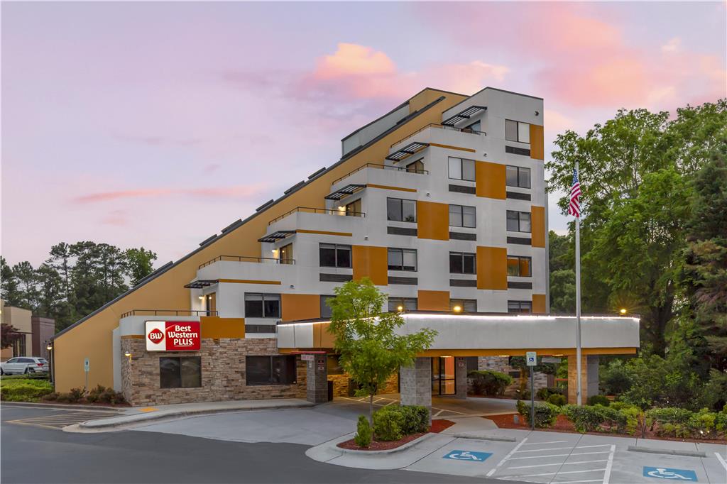 Best Western Plus Crabtree Valley Hotel