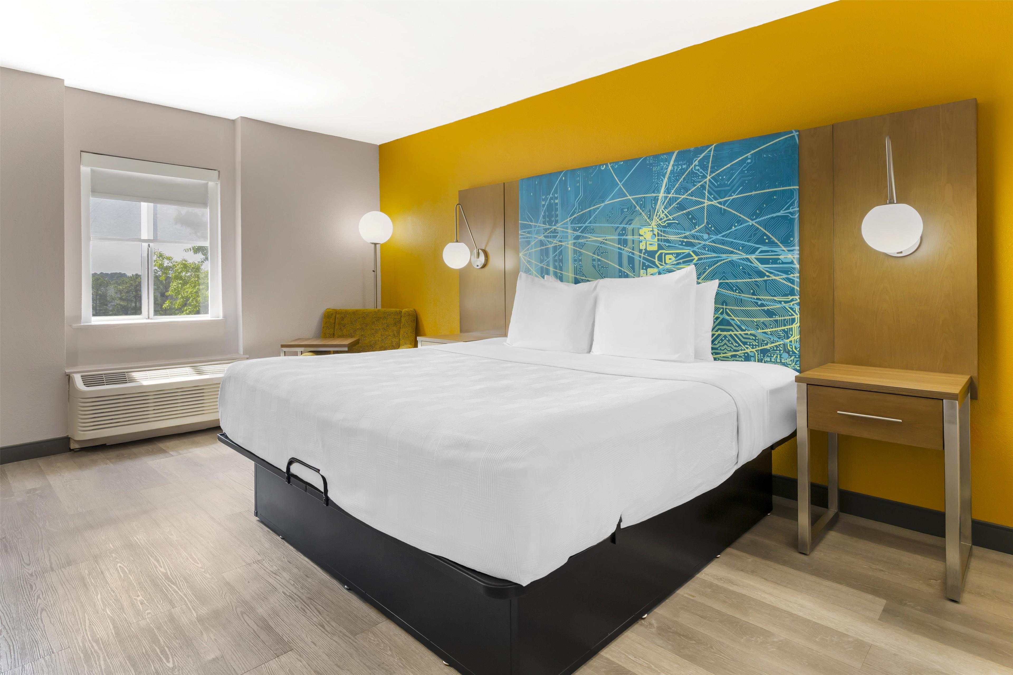 Best Western Plus Raleigh Crabtree Valley Hotel - Tap to explore photos