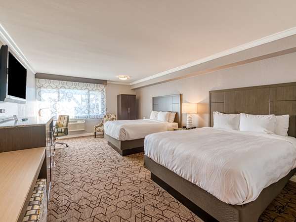  - Amanzi Ventura Hotel - US 101, Exit 70