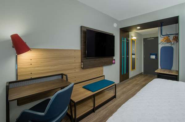  - Tru by Hilton Grove City - I-71, Exit 100