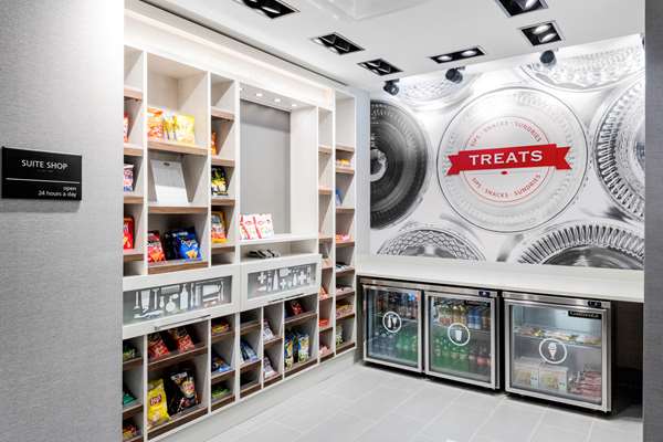 Restaurant - Hampton Inn & Suites Avon