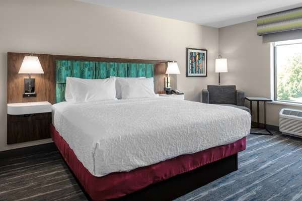  - Hampton Inn & Suites Avon