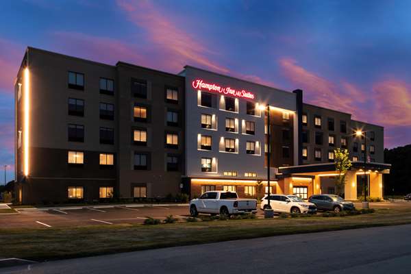 Exterior view - Hampton Inn & Suites Avon