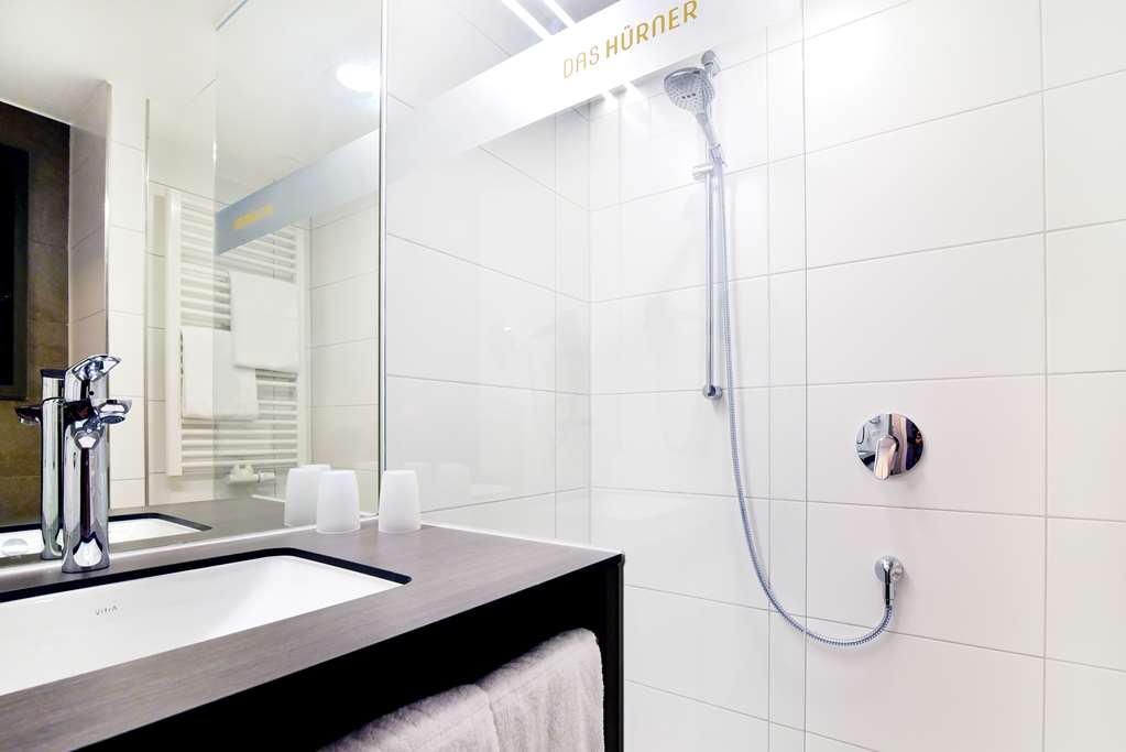 Hotel DAS HUERNER-guestroom-Guest Room,Bathroom,On-Site.jpg