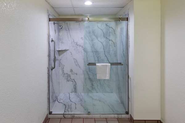  - Super 8 Motel Seguin - I-10, Exit 607