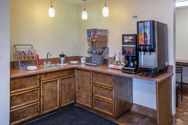  - Super 8 Motel Seguin - I-10, Exit 607