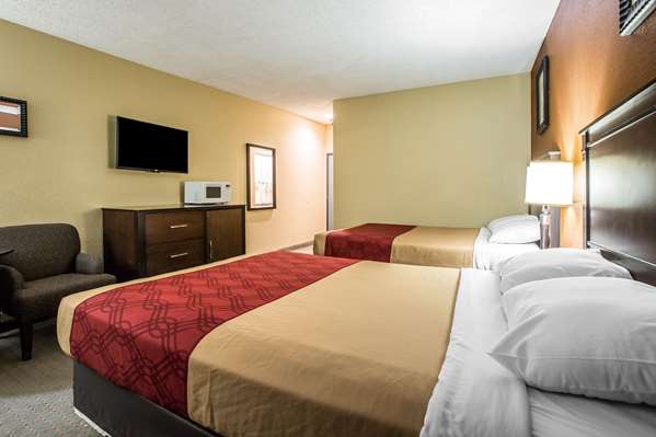  - Baymont Inn & Suites Airport Ontario