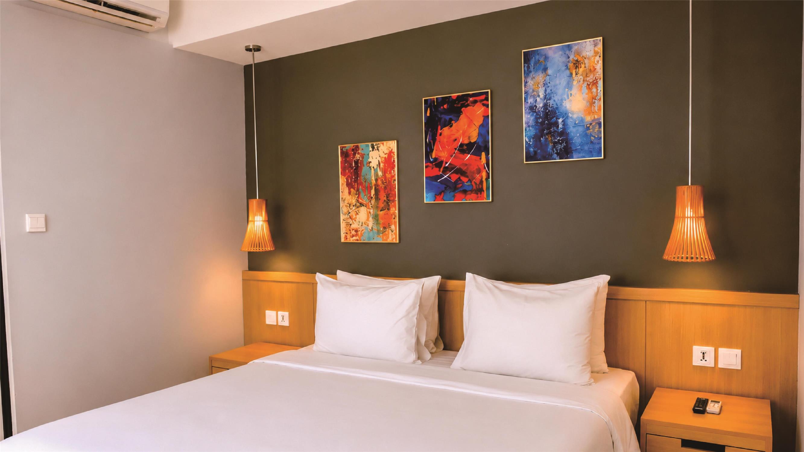 Golden Suite Room