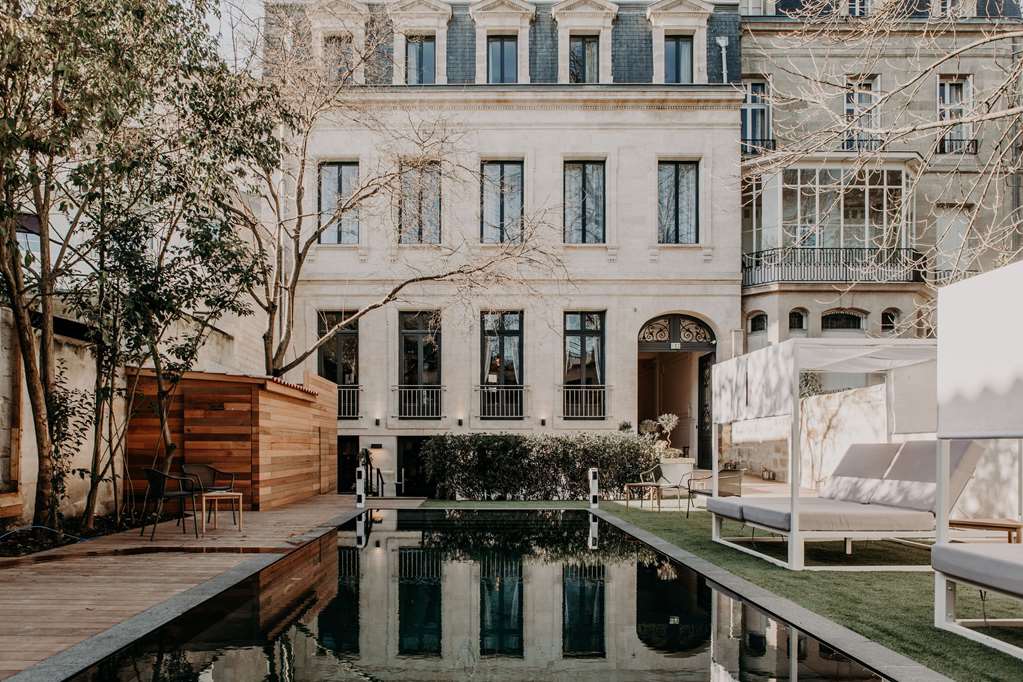 Guest photo