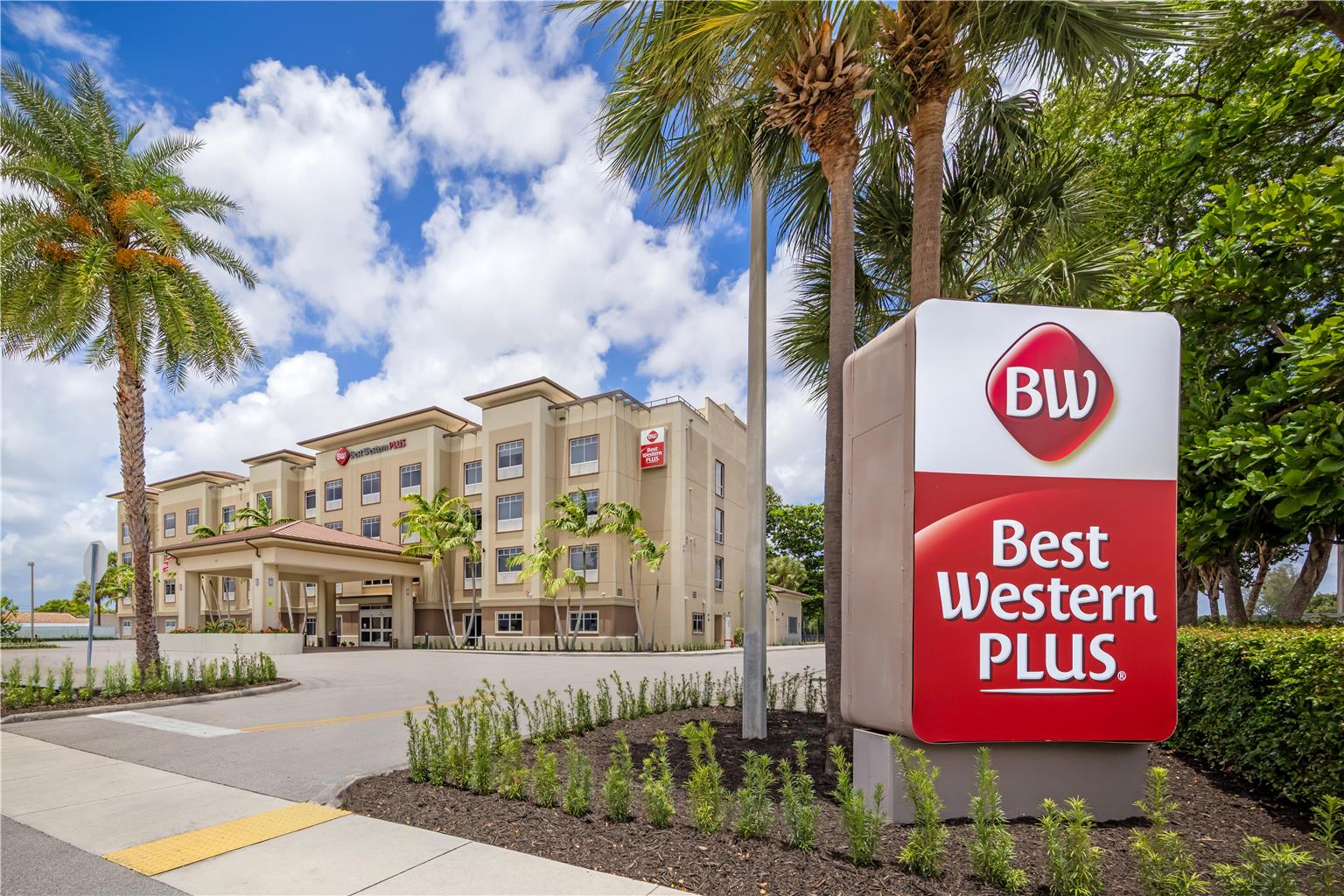 Best Western Plus Miami Apt North