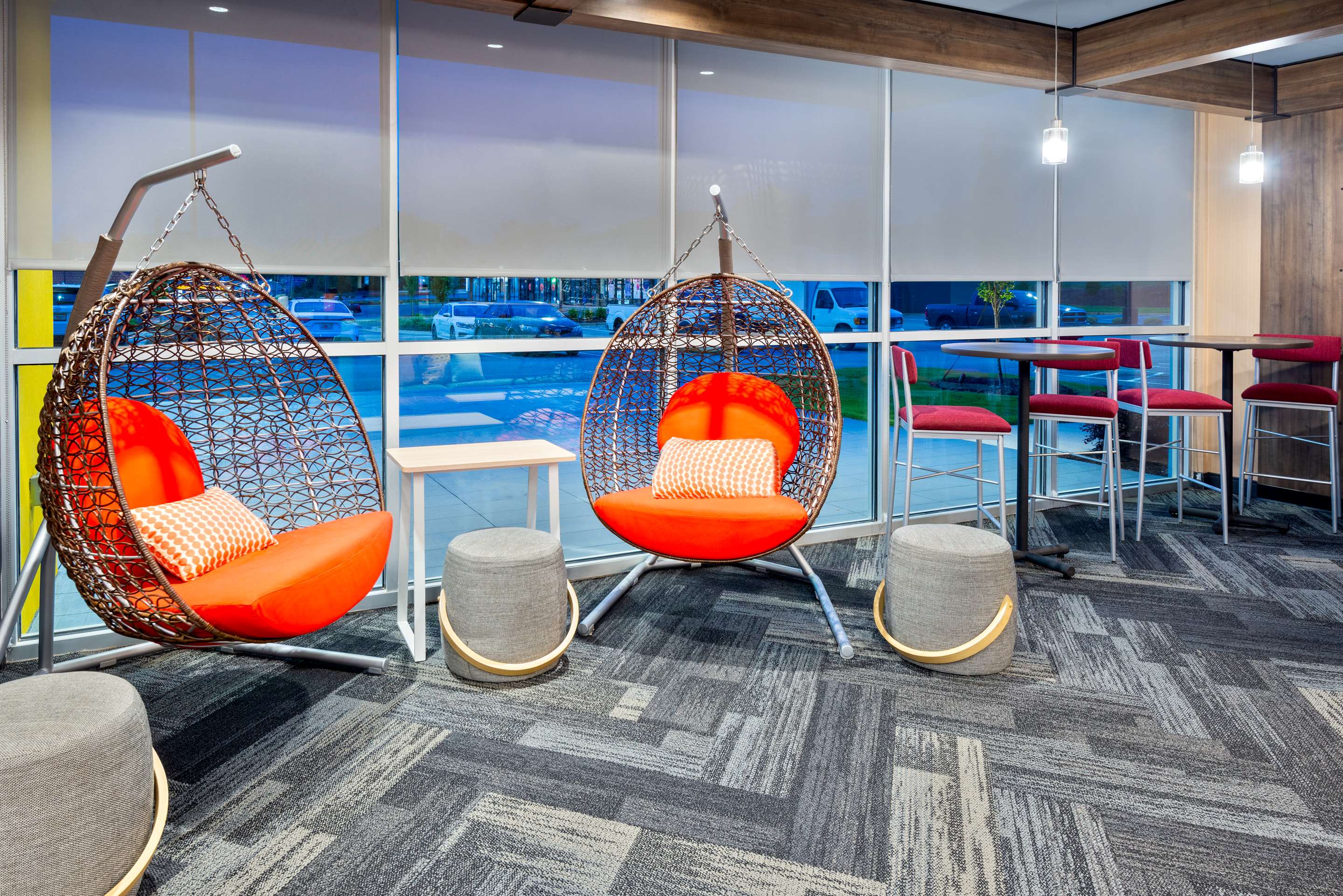 Lobby | Tru by Hilton Spartanburg