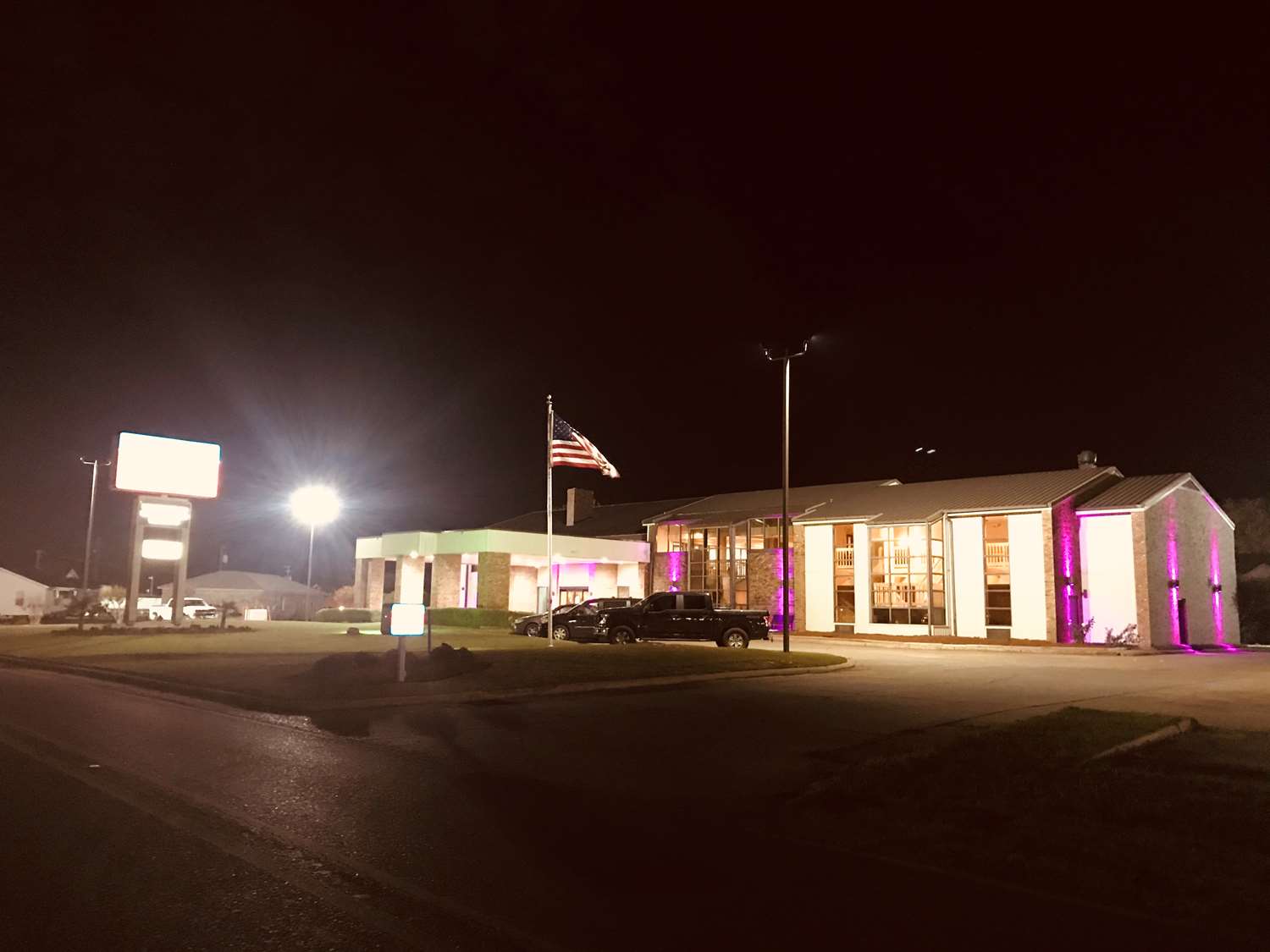 SureStay Plus Hotel by Best Western Greenwood, MS See Discounts