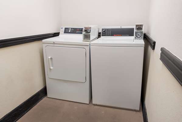  - SureStay Plus Hotel by Best Western Greenwood