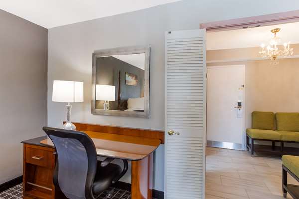 Guest Room,Suite,On-Site