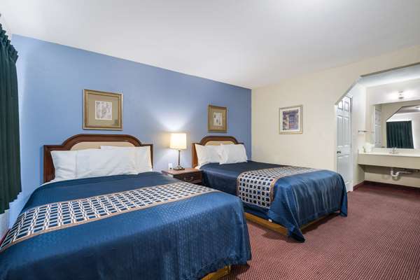  - Rodeway Inn & Suites Blythe - I-10, Exit 239