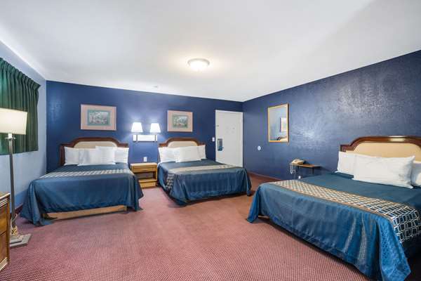 Suite - Rodeway Inn & Suites Blythe - I-10, Exit 239
