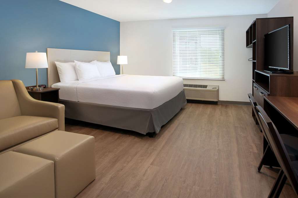WOODSPRING SUITES WASHINGTON DC NOR-guestroom-Guest Room,On-Site.jpg