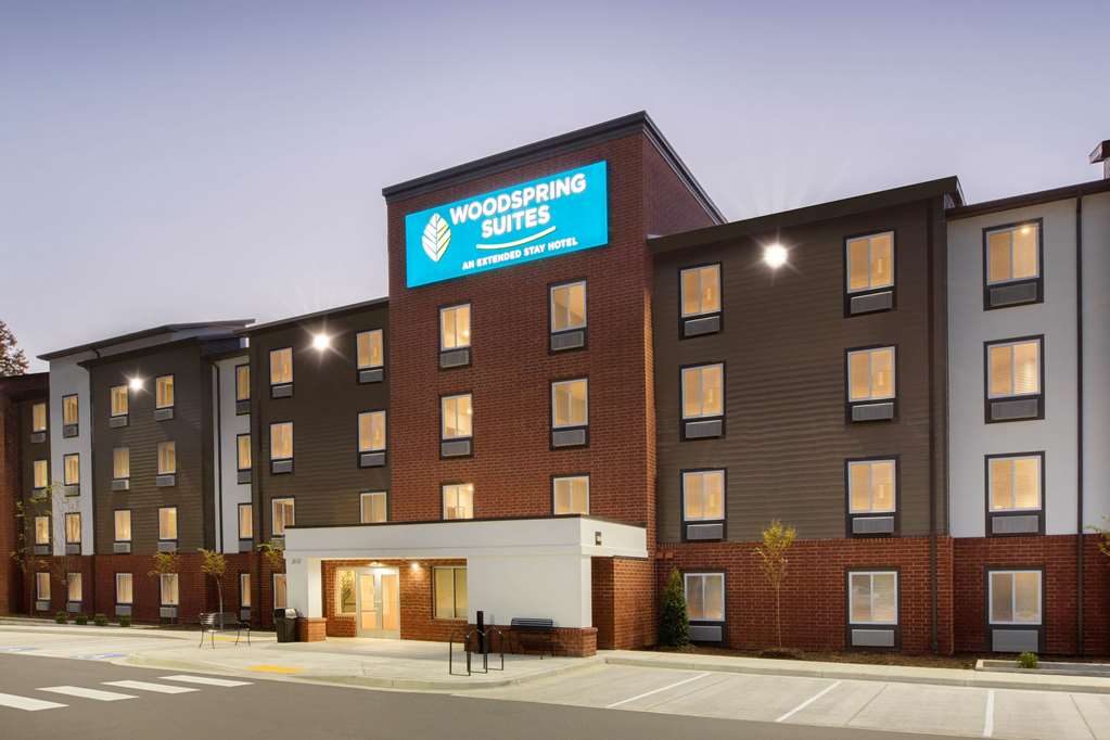 WoodSpring Suites Washington DC Area