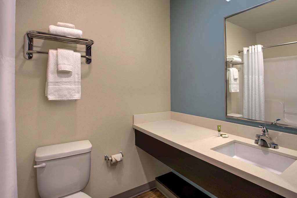 WOODSPRING SUITES BALTIMORE WHITE M-guestroom-Guest Room,Bathroom,On-Site.jpg