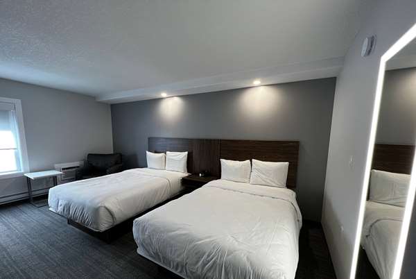  - Travelodge Regina