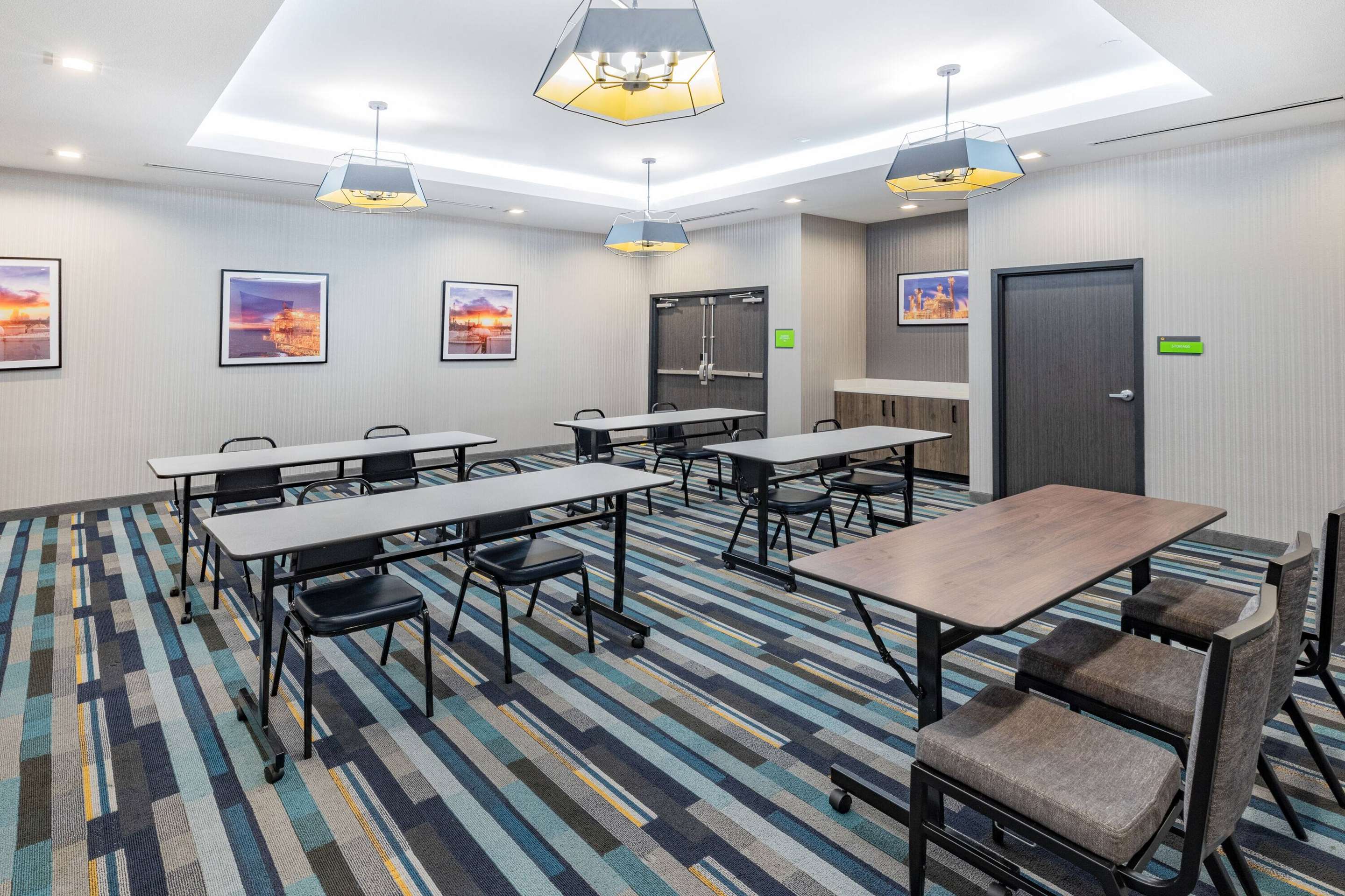 Meeting Room | La Quinta Inn & Suites by Wyndham Texas City I 45
